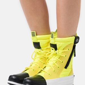 WOMEN'S Converse Chuck Taylor All Star MC WR Boot High Lemon Venom 569379C Sz 5